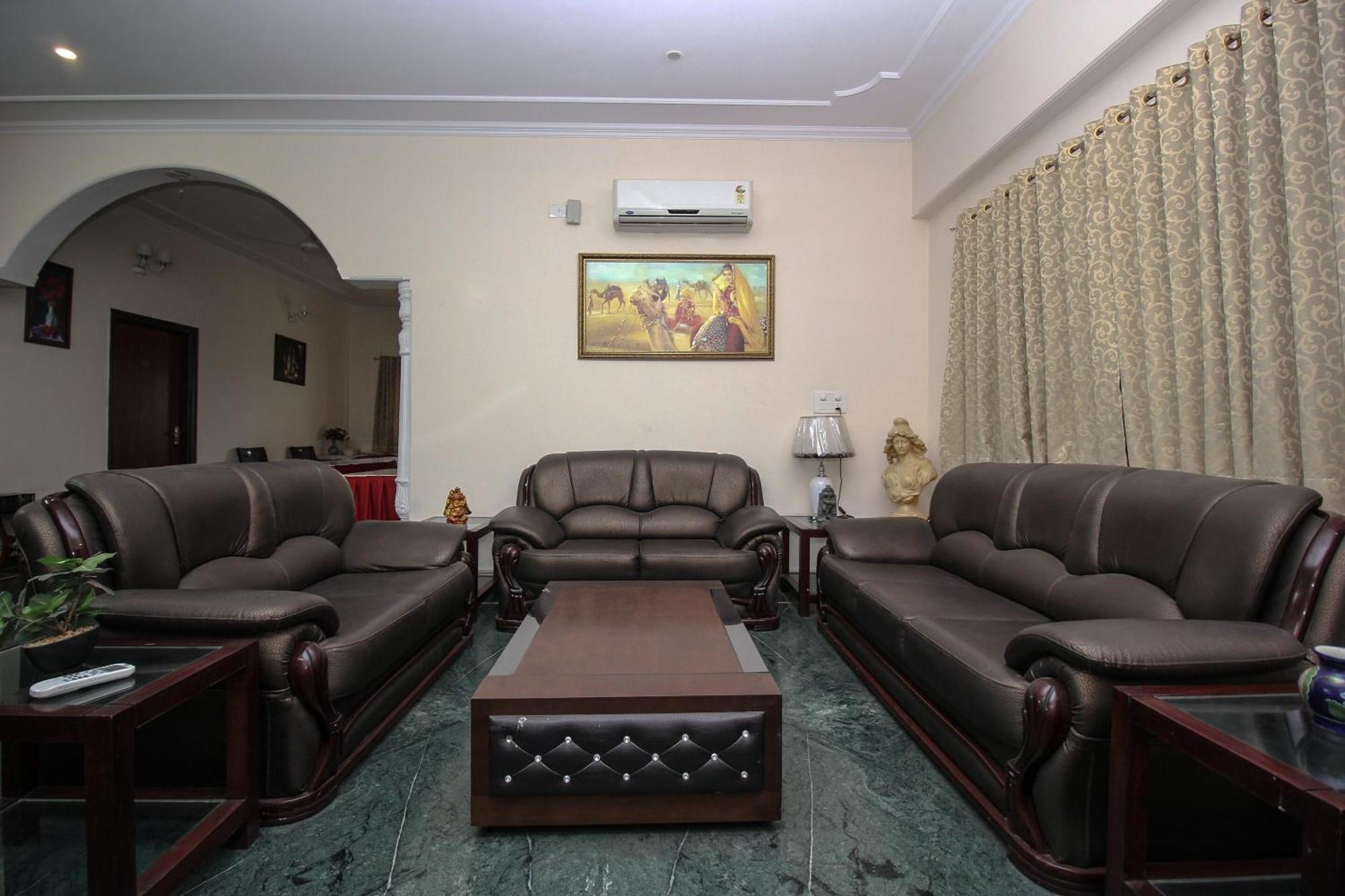 Super Hotel O Jaipur Stays Exterior photo